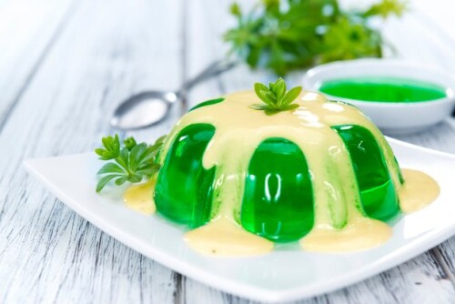 waldmeister-goetterspeise-in-vanillesauce.jpeg